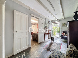 
                                                                                        Vente
                                                                                         Axe GRANVILLE-COUTANCES - Maison anglo-normande avec chambre