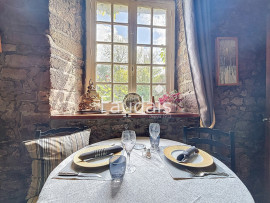
                                                                                        Vente
                                                                                         Axe GRANVILLE-COUTANCES - Maison anglo-normande avec chambre
