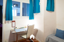 
                                                                                        Location
                                                                                         Balcon Escat