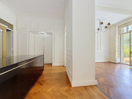 
                                                                                        Vente
                                                                                         Bas Cimiez – Appartement bourgeois avec terrasse et parking