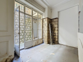 
                                                                                        Vente
                                                                                         Bas Cimiez – Appartement bourgeois avec terrasse et parking