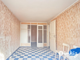 
                                                                                        Vente
                                                                                         Bas de maison de ville 2 pièces avec travaux