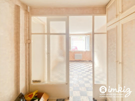 
                                                                                        Vente
                                                                                         Bas de maison de ville 2 pièces avec travaux