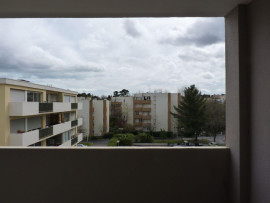 
                                                                                        Location
                                                                                         Beau 2/3P 47m² très lumineux, loué vide