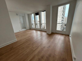 
                                                                                        Location
                                                                                         Beau 2 pièces à Boulogne-Billancourt