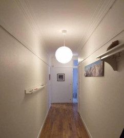 
                                                                                        Location
                                                                                         Beau 2 pièces lumineux secteur Beaugrenelle