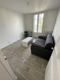 
                                                                                        Location
                                                                                         Beau 2P 29m² avec balcon centre ville