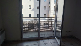 
                                                                                        Location
                                                                                         Beau 2P 31m² quartier port Marianne