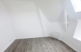 
                                                                                        Location
                                                                                         Beau 2P 32m² BEGROLLES EN MAUGES