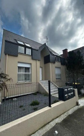 
                                                                        Location
                                                                         Beau 2P 35m² en duplex Brequiny