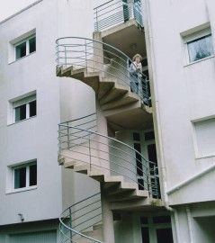 
                                                                                        Location
                                                                                         Beau 2P 39m² à 2 minutes de l'Erdre