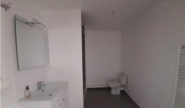 
                                                                                        Location
                                                                                         Beau 2P 40m² dans résidence récente