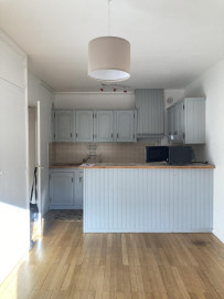 
                                                                                        Location
                                                                                         Beau 2P 40m2 Saint-Georges, Saint-Jean