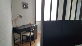 
                                                                                        Location
                                                                                         Beau 2P 42m² meublé hyper centre Saint Etienne