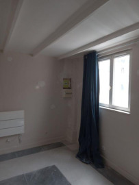 
                                                                                        Location
                                                                                         Beau 2P 43m² quartier charmette