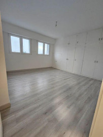 
                                                                                        Location
                                                                                         Beau 2P 43m² refait à neuf Metz Sablon