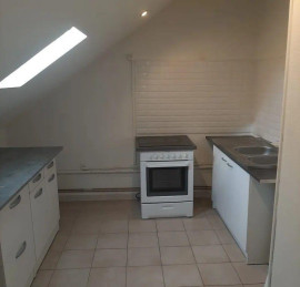 
                                                                                        Location
                                                                                         Beau 2P 45m² traversant lumineux avec vue dégagée
