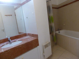 
                                                                                        Location
                                                                                         Beau 2P 46m² avec terrasse 16m² et jardin 22m²