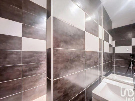 
                                                                                        Location
                                                                                         Beau 2P 49m² meublé avec terrasse