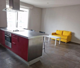 
                                                                                        Location
                                                                                         Beau 2P 50m² dans le quartier prisé de Montsouris