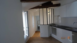 
                                                                                        Location
                                                                                         Beau 2P 50m² entièrement rénové et lumineux