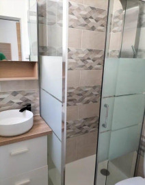 
                                                                                        Location
                                                                                         Beau 2P 50m² très lumineux et très calme