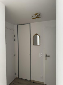 
                                                                                        Location
                                                                                         Beau 2P entièrement meublé 39m² avec balcon