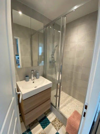 
                                                                                        Location
                                                                                         Beau 2P meublé 23m² au cœur de Paris