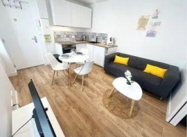 
                                                                                        Location
                                                                                         Beau 2P meublé 26m² refait à neuf