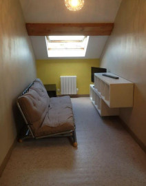 
                                                                                        Location
                                                                                         Beau 2P meublé 28m² excellent état et lumineux