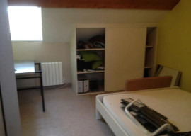 
                                                                                        Location
                                                                                         Beau 2P meublé 28m² excellent état et lumineux