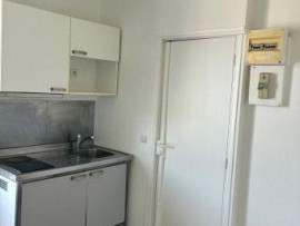 
                                                                                        Location
                                                                                         Beau 2P meublé 29m² agréable
