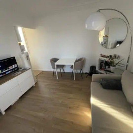 
                                                                                        Location
                                                                                         Beau 2P meublé 30m² gare de la Garenne-Colombes