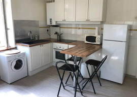 
                                                                                        Location
                                                                                         Beau 2P meublé 30m² Quartier Sainte Thérèse