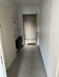 
                                                                                        Location
                                                                                         Beau 2P meublé 31 m² lumineux avec balcon