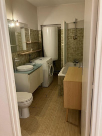 
                                                                                        Location
                                                                                         Beau 2P meublé 32m² Métro Compans