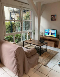 
                                                                                        Location
                                                                                         Beau 2P meublé 34m²
