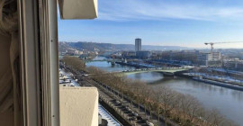 
                                                                                        Location
                                                                                         Beau 2P meublé 34m² plein cœur de Rouen
