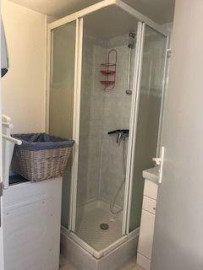 
                                                                                        Location
                                                                                         Beau 2P meublé 34m² quartier COURCELLE
