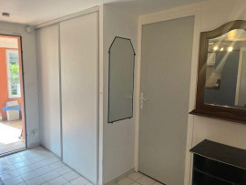 
                                                                                        Location
                                                                                         Beau 2P meublé 34m² quartier COURCELLE