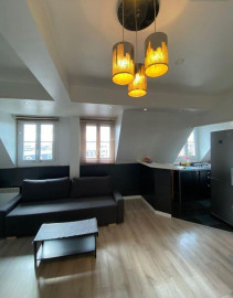 
                                                                                        Location
                                                                                         Beau 2P meublé 34m² refait à neuf sans vis-à-vis