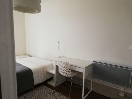 
                                                                                        Location
                                                                                         Beau 2P meublé 34m² très lumineux rénové récemment