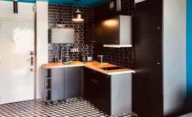 
                                                                                        Location
                                                                                         Beau 2P meublé 35m²