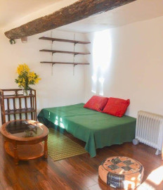 
                                                                                        Location
                                                                                         Beau 2P meublé 35m² en duplex lumineux refait