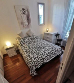 
                                                                                        Location
                                                                                         Beau 2P meublé 35m² entièrement rénové