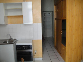 
                                                                                        Location
                                                                                         Beau 2P meublé 35m² mezzanine et jardin Méons