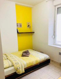 
                                                                                        Location
                                                                                         Beau 2P meublé 35m² place Amélie Doublié
