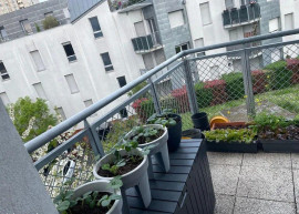 
                                                                                        Location
                                                                                         Beau 2P meublé 38m² avec balcon