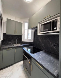 
                                                                                        Location
                                                                                         Beau 2P meublé 38m² en plein cœur de Colombes