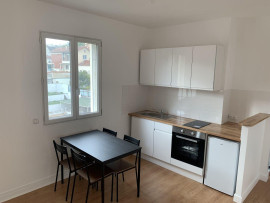 
                                                                                        Location
                                                                                         Beau 2P meublé 39m² avec jardin collectif à Ivry